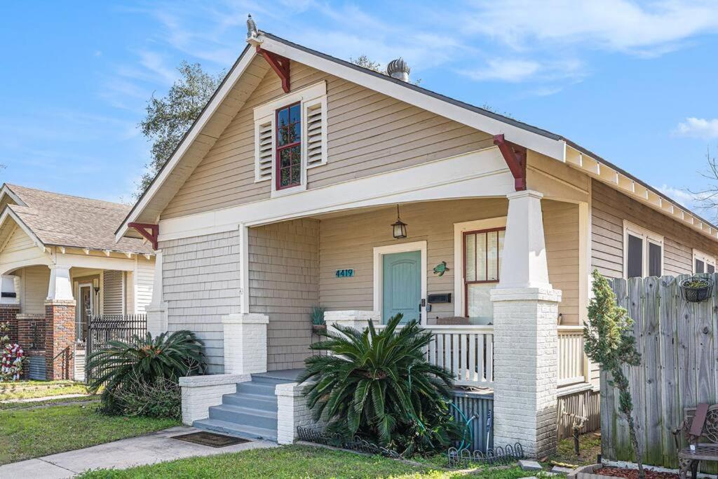 Beachy Bungalow! 2Bd, King Bed Galveston Extérieur photo